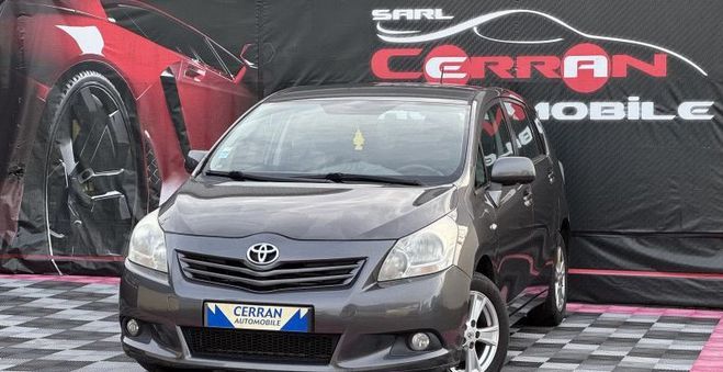 Toyota Verso 126 D-4D FAP SKYVIEW EDITION 7 PLACES Gris de 2010