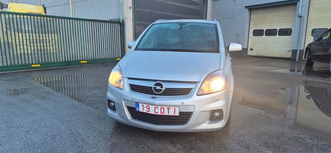 Opel Zafira  Gris de 2010