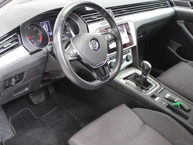 Volkswagen Passat BREAK Comfortline BMT/DSG Gris de 2019