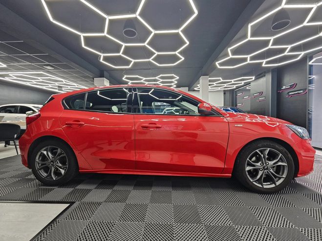 Ford Focus 1.0 EcoBoost 125 BVA8 ST Line Rouge de 2020