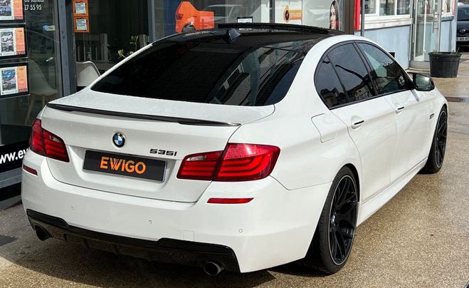BMW Serie 5 f10 535i 3.0 306ch m-sport bva8 to-night Blanc de 2010