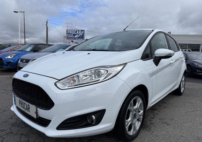 Ford Fiesta 1.0 ECOBOOST 100CH STOP&START BUSINESS 5 Blanc de 2016