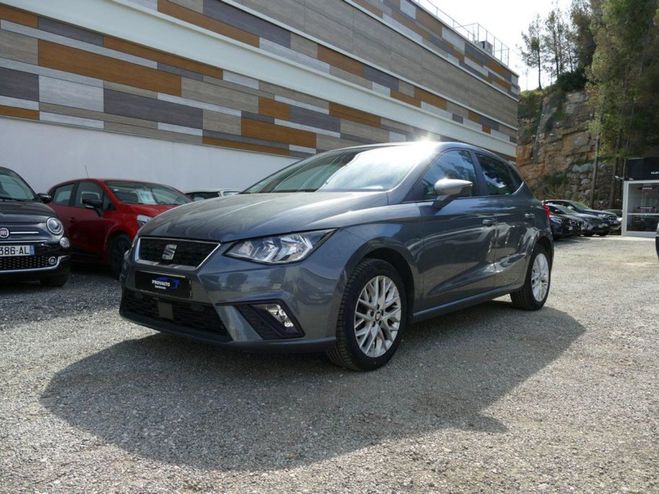 Seat Ibiza BUSINESS 1.6 TDI 80 Ch STYLE BVM5 Gris de 2018