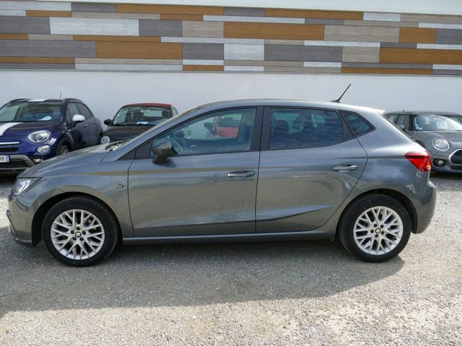 Seat Ibiza BUSINESS 1.6 TDI 80 Ch STYLE BVM5 Gris de 2018