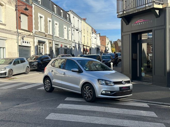 Volkswagen Polo 1.0 75 Confortline / APPLE CARPLAY / RAD Gris de 2017