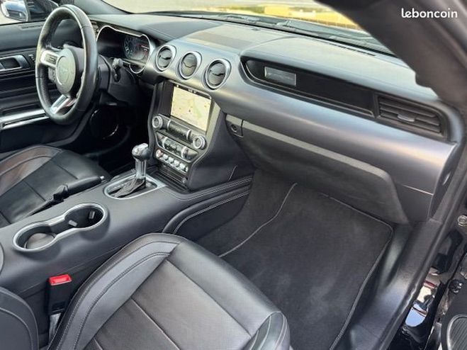 Ford Mustang V8 5.0 GT FASTBACK PHASE 2 BOITE AUTOMAT Noir de 2019