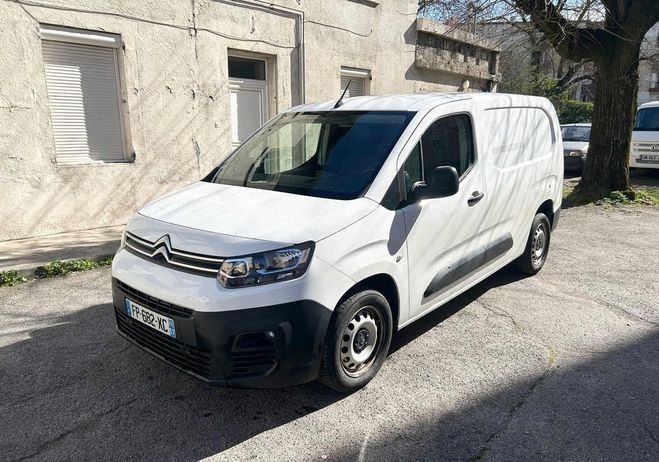 Cliquer pour voir la photo suivante Citroen Berlingo xl 950kg bluehdi 100 prix ht : 6658 Blanc de 2020
