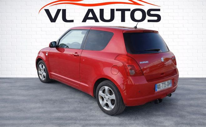 Suzuki Swift 1.3 DDIS 70 cv Ann�e 2007 3 portes Rouge de 2007