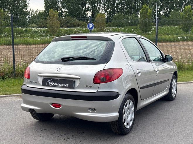 Peugeot 206 1.1 ESSENCE 60CH * 98.000KM * 5 PORTES * GRIS de 2005