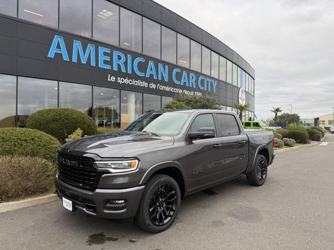 Dodge Ram 1500 CREW LIMITED NIGHT EDITION RAMBOX Gris de 2026