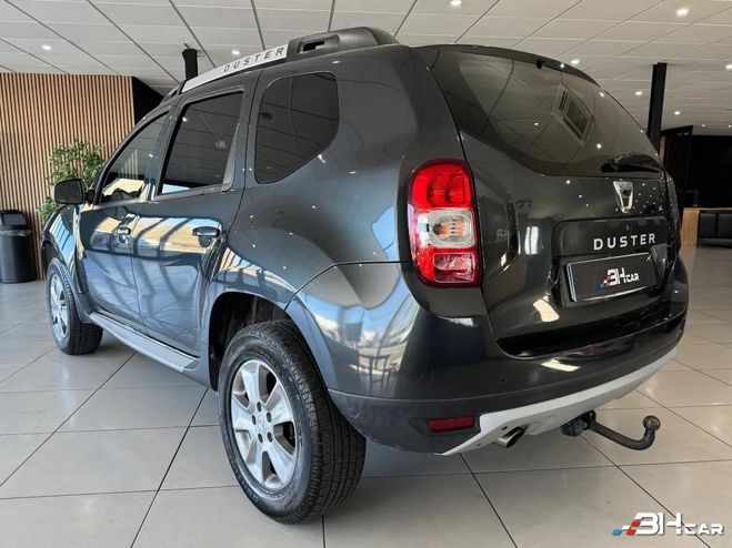 Dacia Duster 1.2 TCE 125 PRESTIGE BVM6 CAMERA ATTELAG Gris de 2016