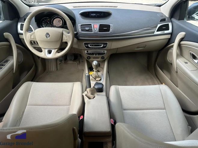 Renault Megane III 1.4i 130cv 1�re Main Blanc de 2010