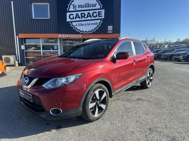 Cliquer pour voir la photo suivante Nissan Qashqai 1.2 DIG-T - 115 - BV X-Tronic N-Connecta ROUGE de 2017