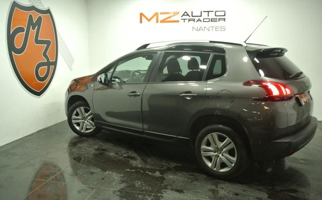 Peugeot 2008 1.6 BlueHDi 100ch BVM5 Style Gris de 2017