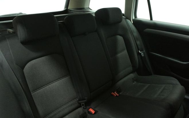 Volkswagen Passat SW 2.0 TDI 150 BMT DSG7 Confortline 5P G Blanc de 2018