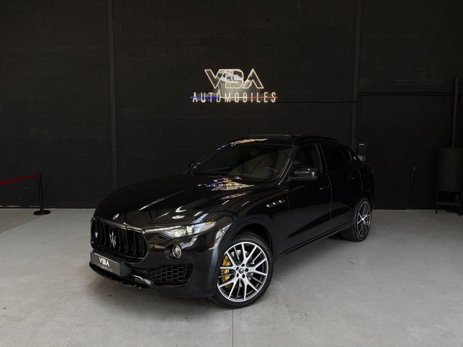 Maserati Levante 3.0 V6 bi-turbo 430ch S Auto Noir de 2017