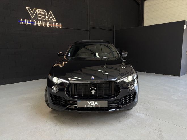 Maserati Levante 3.0 V6 bi-turbo 430ch S Auto Noir de 2017