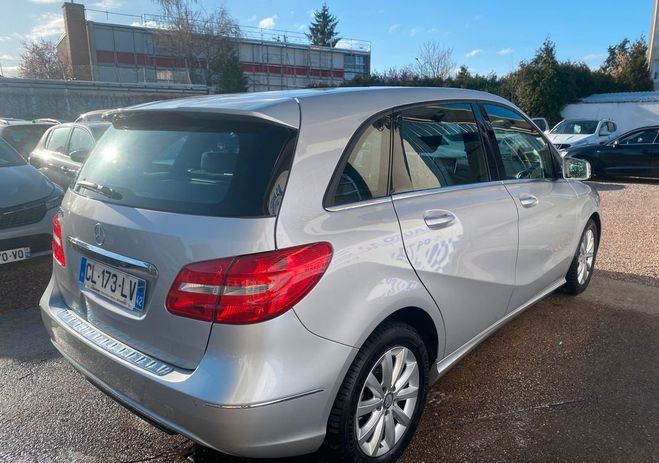 Mercedes Classe B 180 1.6 122ch design Gris de 2012