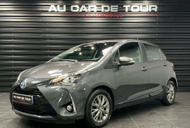 Toyota Yaris 100h DYNAMIC 5 PORTES Gris de 2019