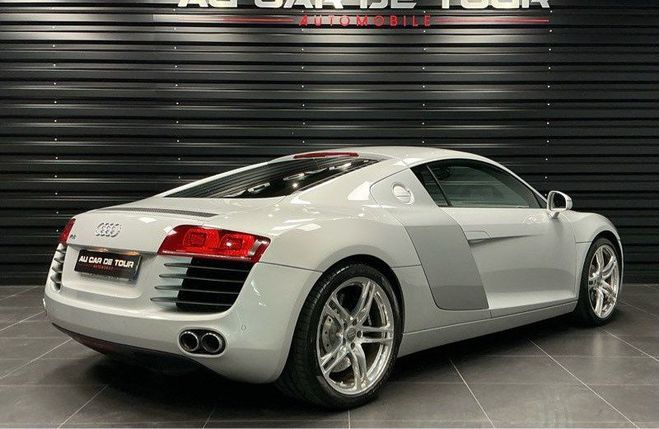 Audi R8 4.2 V8 FSi QUATTRO 420 CH R-TRONIC Gris de 2010