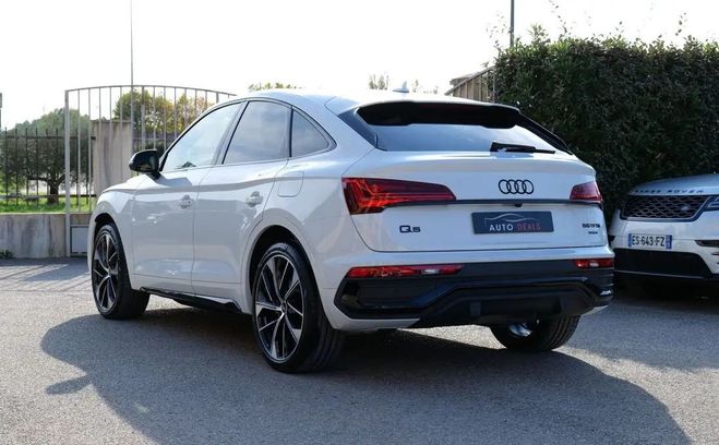 Audi Q5 Sportback 55 tfsie 367 ch quattro s line Blanc de 2023