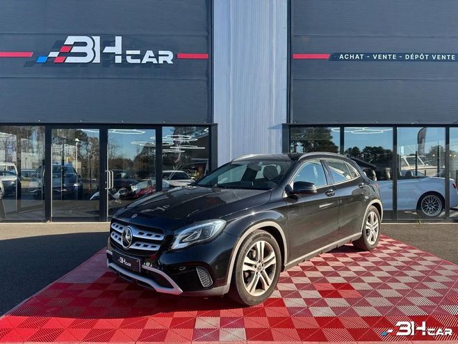 Cliquer pour voir la photo suivante Mercedes Classe GLA Classe 2.2 200 CDI 135 SENSATION 7G-DCT Blanc de 2019