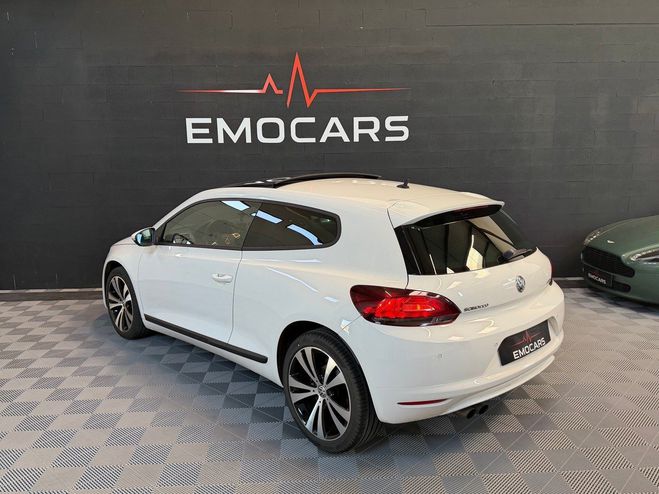 Volkswagen Scirocco SPORT EDITION 2.0 TDI 140CH SUIVI COMPLE Blanc de 2011
