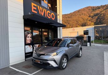  Voir d&eacute;tails -Toyota C HR 1.8l hsd 122ch dynamic + camera de recul &agrave;  Le Versoud (38)