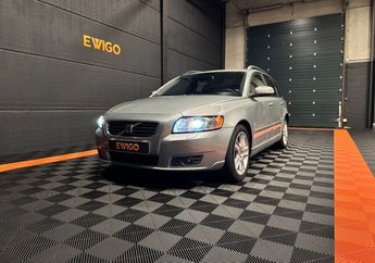  Voir d&eacute;tails -Volvo V50 2.0 d 135ch feeling powershift bva cuir  &agrave; Mons-en-Bar�ul (59)