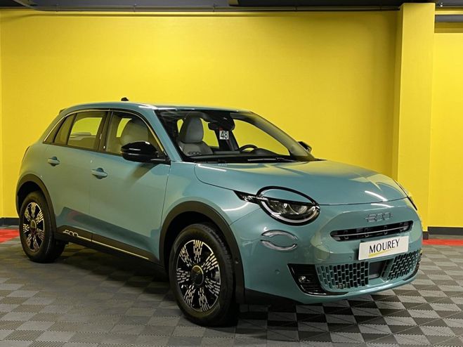 Fiat 600 HYBRID 136CV / PACK CONFORT / STYLE / 20 BLEU de 2025