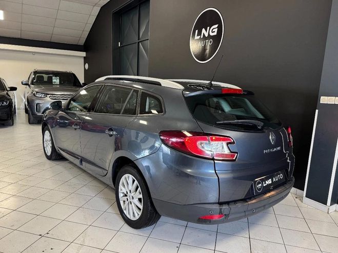 Renault Megane 3 ESTATE 1.5 DCI 110cv ZEN Gris de 2015