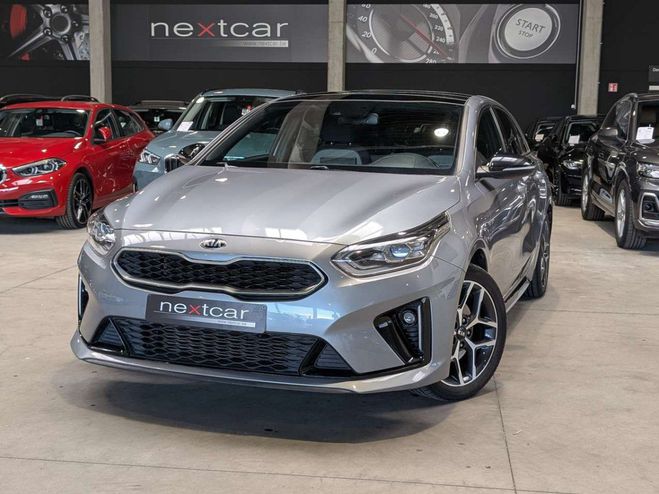 Cliquer pour voir la photo suivante Kia ProCeed / pro_cee'd cee'd 1.0T-GDi GT-Line Gris Métallisé de