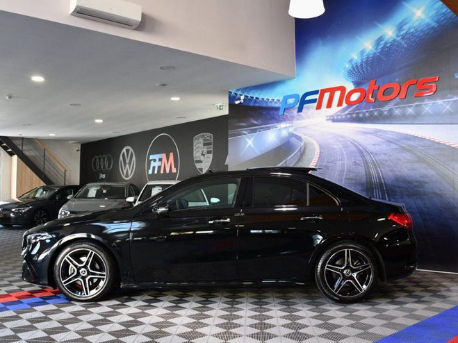 Mercedes 200 Benz Classe A Berline AMG Line 163 7G-DC Noir de 2023