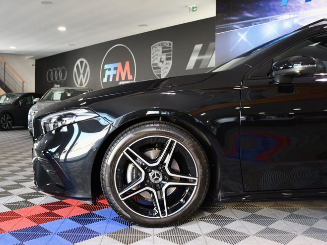 Mercedes 200 Benz Classe A Berline AMG Line 163 7G-DC Noir de 2023