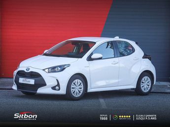 Voir d&eacute;tails -Toyota Yaris Hybrid 116h e-CVT France Business CAMERA &agrave; Saint-�gr�ve (38)