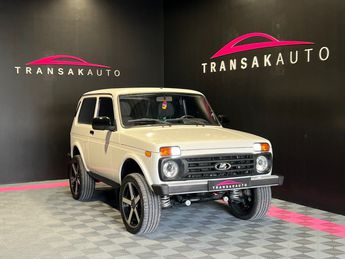  Voir d&eacute;tails -Lada Niva 4X4 1.7i 83 ch &agrave; Avignon (84)