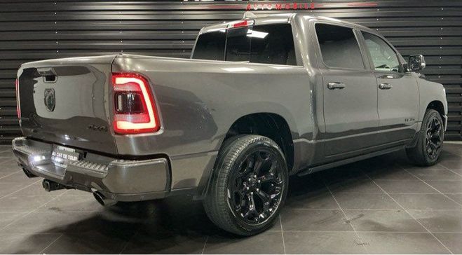 Dodge Ram 1500 HEMI 5.7 V8 396 Ch 44000 HT TVA Gris de 2018