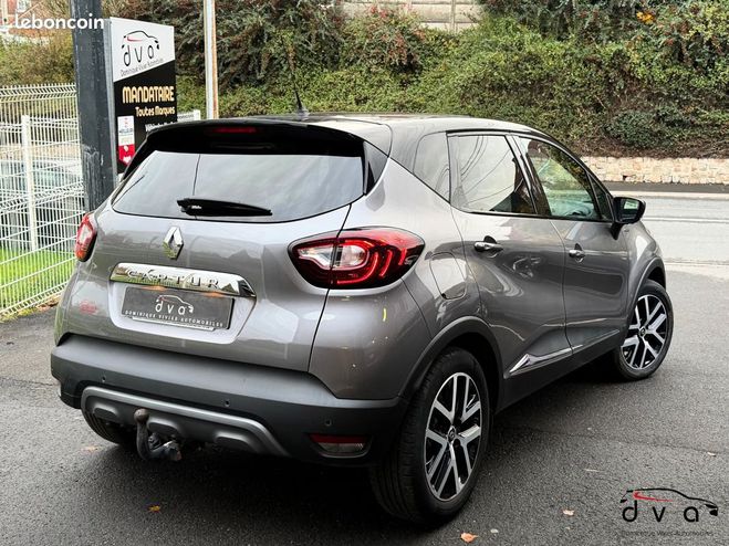 Renault Captur 1.3 TCe 130 ch Red Edition Gris de 2019