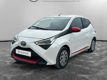  Voir d&eacute;tails -Toyota Aygo 1.0 VVT-i - BV x-shift II x-play x-app P &agrave; Nice (06)