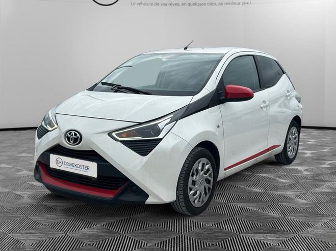 Toyota Aygo 1.0 VVT-i - BV x-shift II x-play x-app P BLANC de 2021