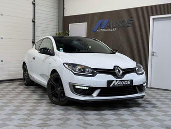  Voir d&eacute;tails -Renault Megane III Coup� 1.2 TCe 130 CH Ultimate &agrave; Chaponost (69)