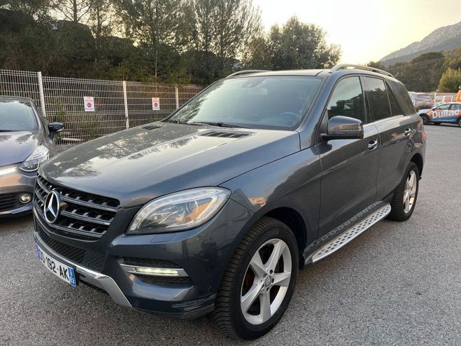 Mercedes Classe ML 350 BlueTEC Sport 7G-Tronic + Gris de 2014