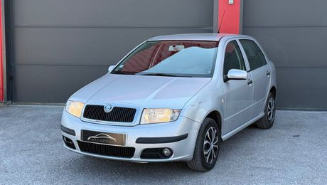 Skoda Fabia 1.4 16V - 100 S 2007 d'occasion a Gevrey-Chambertin (21)