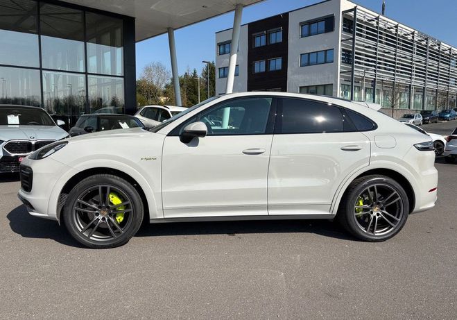 Porsche Cayenne Coupe Platinium Edition E-Hybrid 462 ch   de 2023