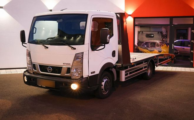 Nissan NT400 3.0 130ch porte voiture roues jumel�es Blanc de 2017