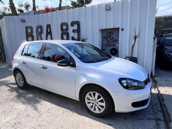  Voir d&eacute;tails -Volkswagen Golf 1.6 16V TDI CR FAP - 90 Trendline &agrave;  Le Muy (83)