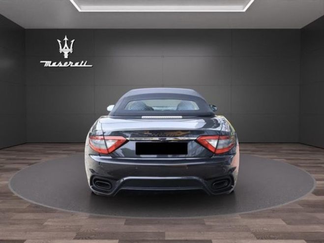 Maserati Grancabrio 4.7i V8 - 460 - BVA CABRIOLET Sport PHAS Noir metallise� de 2019