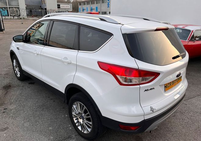 Ford Kuga ii 2.0 tdci 115 fap 4x2 titanium bvm6 Blanc de 2014
