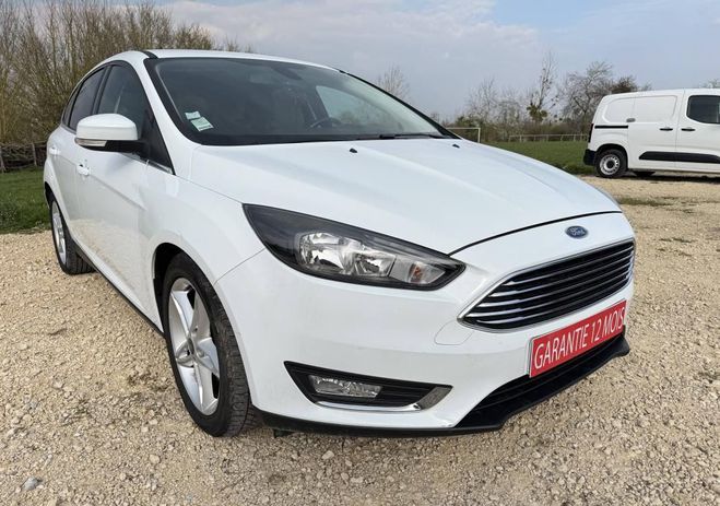 Ford Focus 1,0l Ecoboost 125 cv Titanium & Kit dist Blanc de 2017