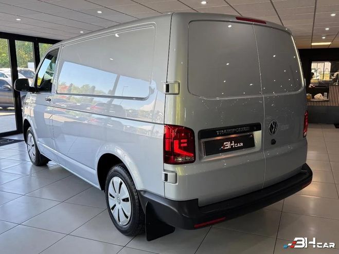 Volkswagen Transporter 2.0 TDI 150 CH L1H1 DSG7 1�RE MAIN GARAN Gris de 2021